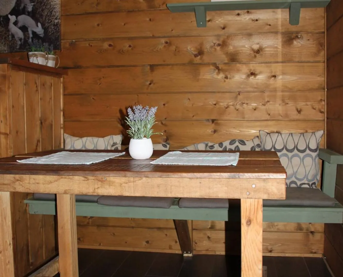 Kampeerhut Met Gedeeld Sanitair Hotel Wintelre Campsite
